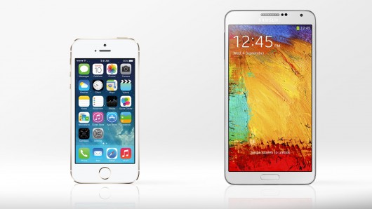 galaxy-note-3-vs-iphone-5s