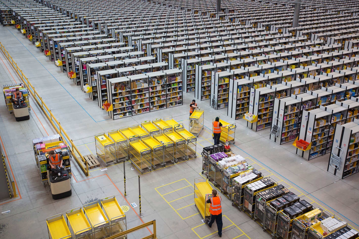Trump’s latest jab at Amazon: It’s further bringing down USPS