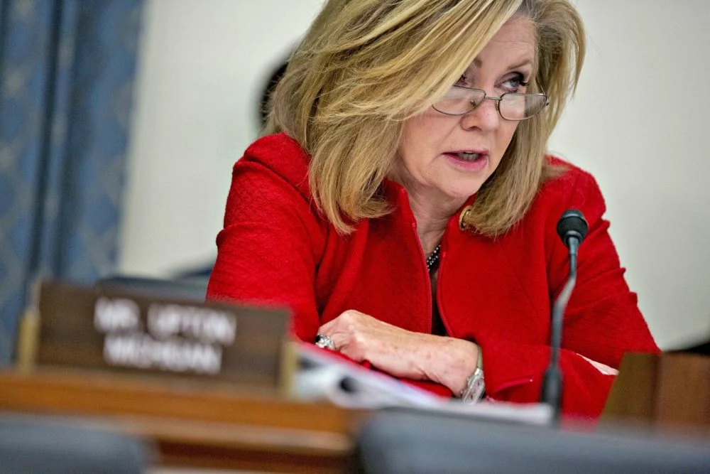 New proposed net neutrality bill would ban throttling and blocking