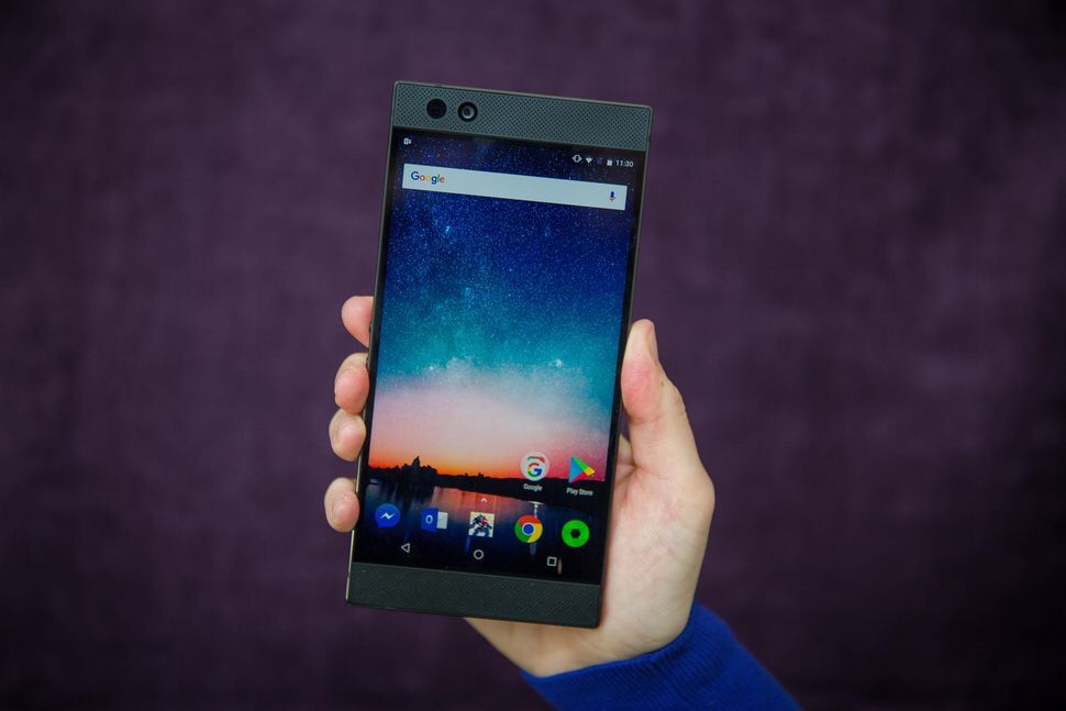 Razer Phone receives a major camera update that promises quite a number of things