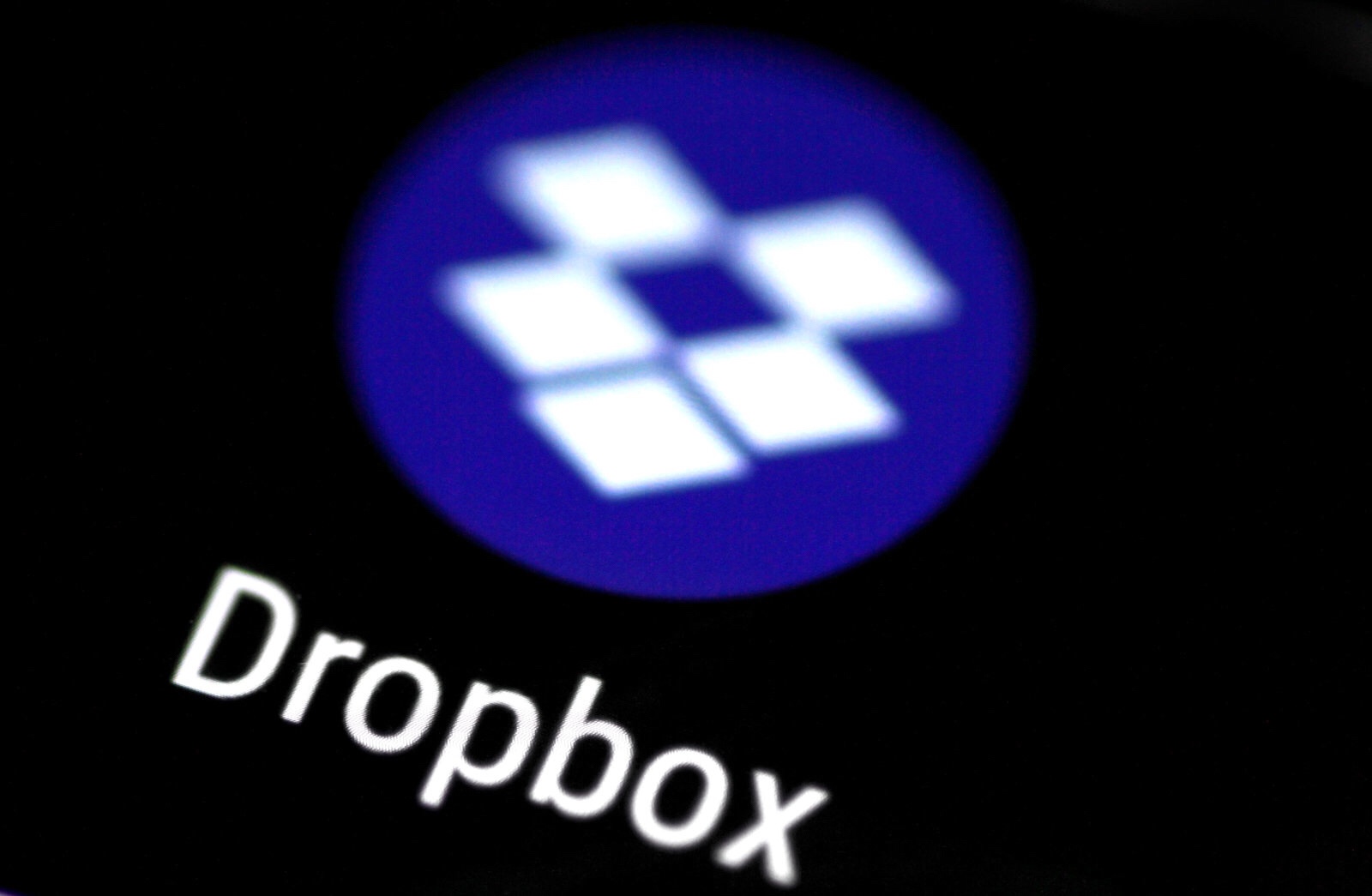 After a decade, Dropbox finally decided to go public