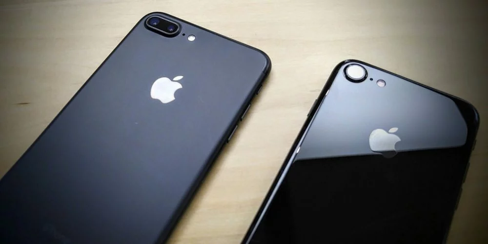 Two large company shareholders urge Apple to develop tools to help with smartphone addiction in youth