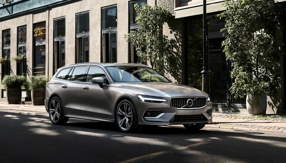 Volvo brings V60 wagon to its lineup for subscription service