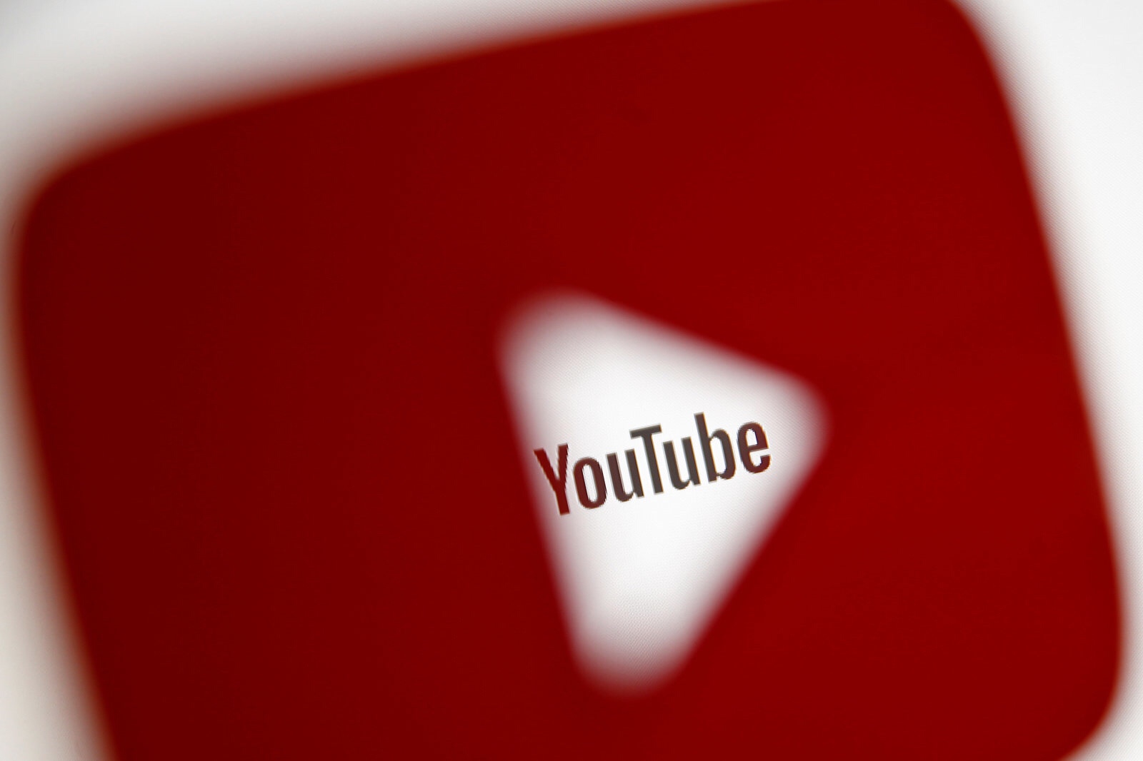 New YouTube moderators may have mistakenly purged right-wing channels