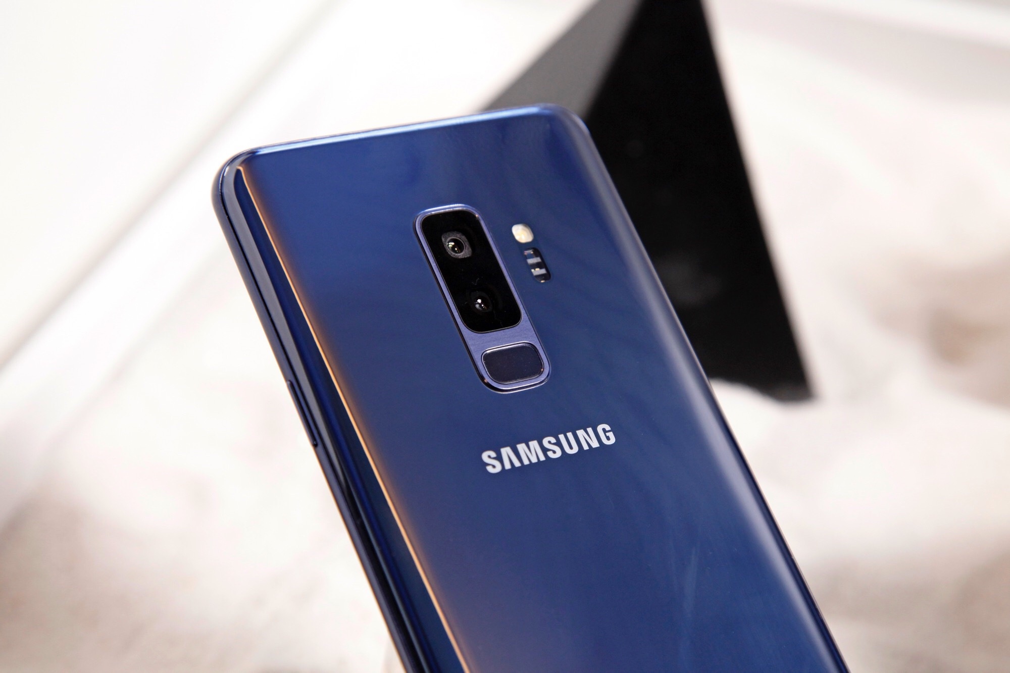 Samsung Galaxy S9 and S9+ cost on AT&T, T-Mobile, and Verizon