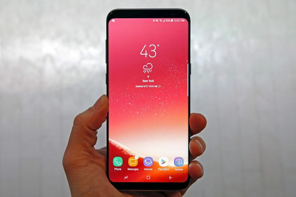 Ahead of Samsung’s big event, Galaxy S9 video and photos leak