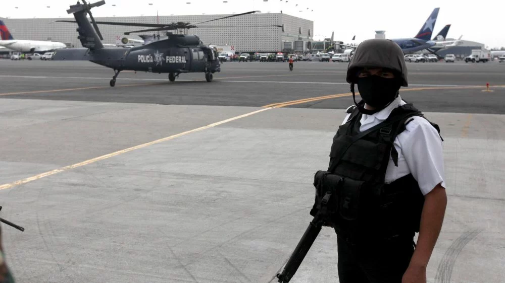 FBI has arrested CEO of company for selling custom BlackBerrys to gangs