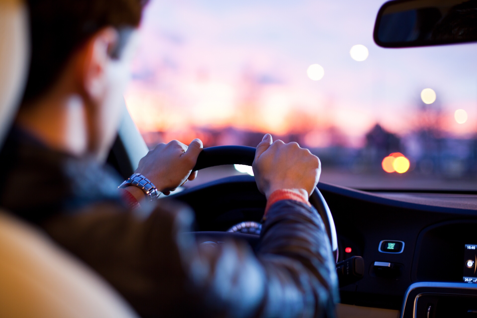MIT study finds that many Uber, Lyft drivers making under minimum age