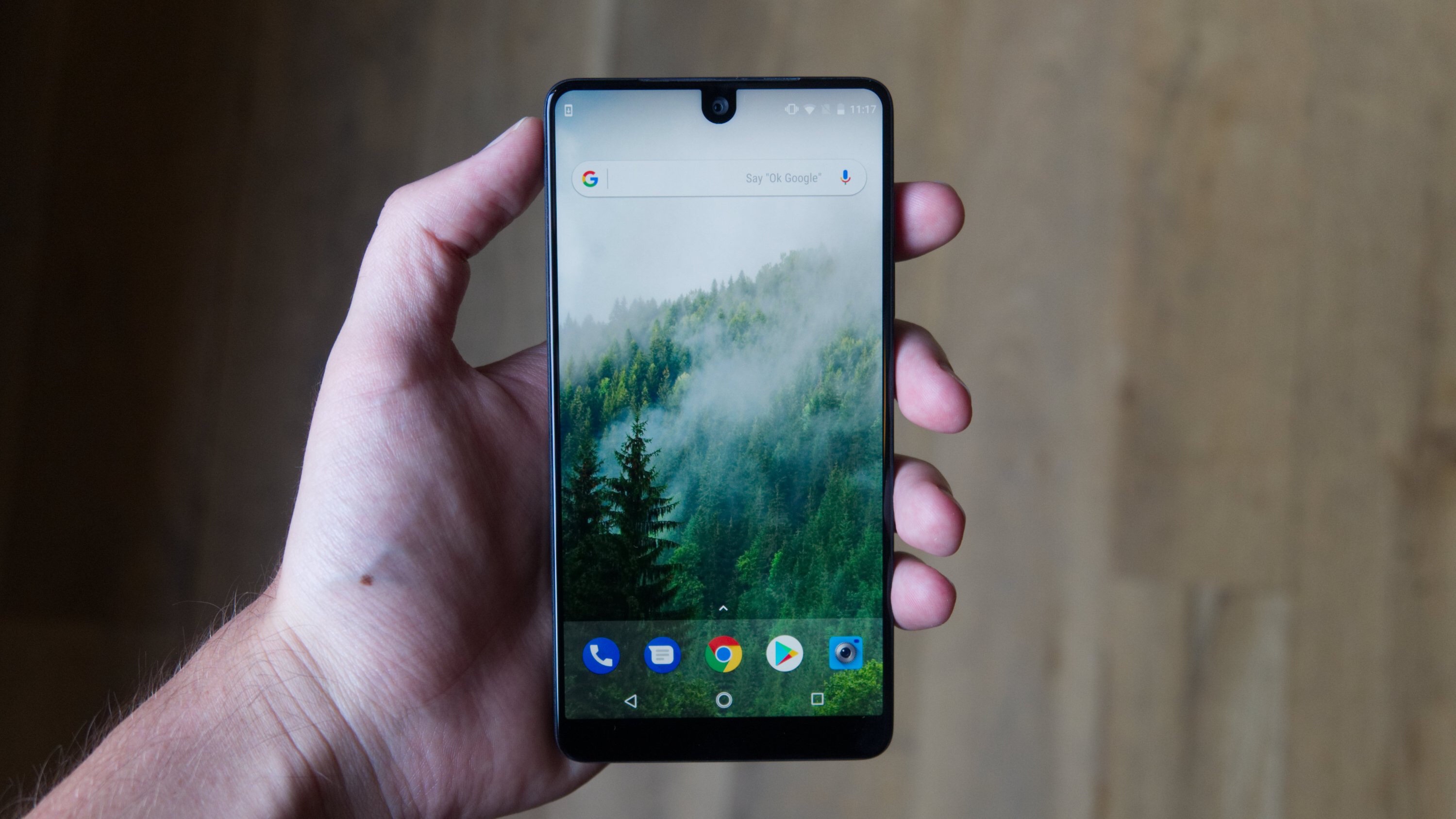 Essential finally brings Android Oreo 8.1 to its phones