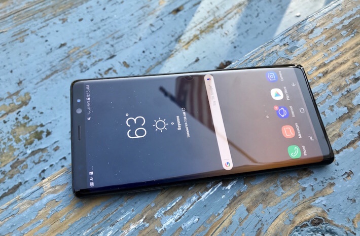 The Galaxy Note 9 may not come with an in-display fingerprint sensor after all