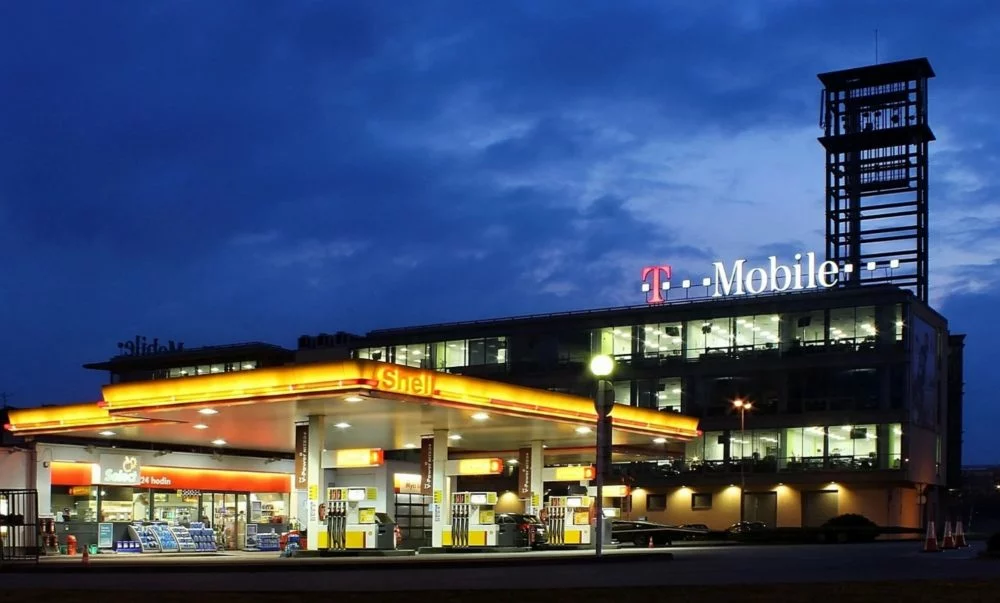 t mobile postpones full 5g network launch until second half of 2019