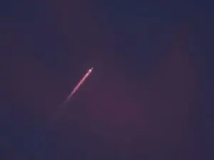 Rocket climbing through a dusk sky, a visual for the SpaceX lockup expiry